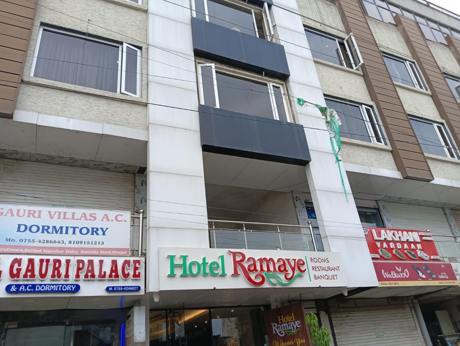 Hotel Ramaye Bhopal Esterno foto